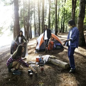 people-friendship-hangout-traveling-destination-ca-2022-09-16-09-27-34-utc-e1754287305224